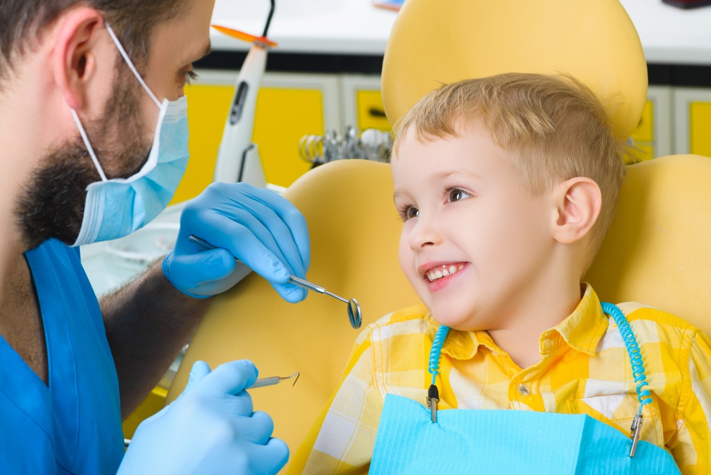 dentist for the first time - Making Your Child's First Trip to the Dentist Memorable