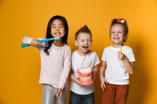 Teaching your children good oral hygiene habits