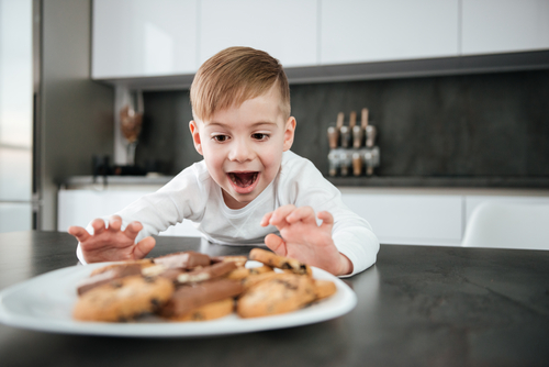 Kids love eating sugar but that doesn't mean it is good for teeth. 
